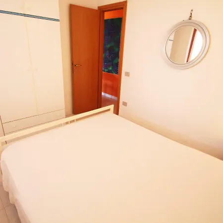 Locazione Turistica Reale-1 Apartment